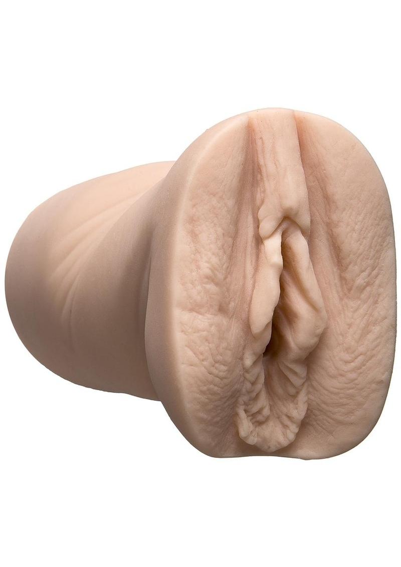 Vicky Vette The Vicky Quickie Ultraskyn Pocket Masturbator - Pussy
