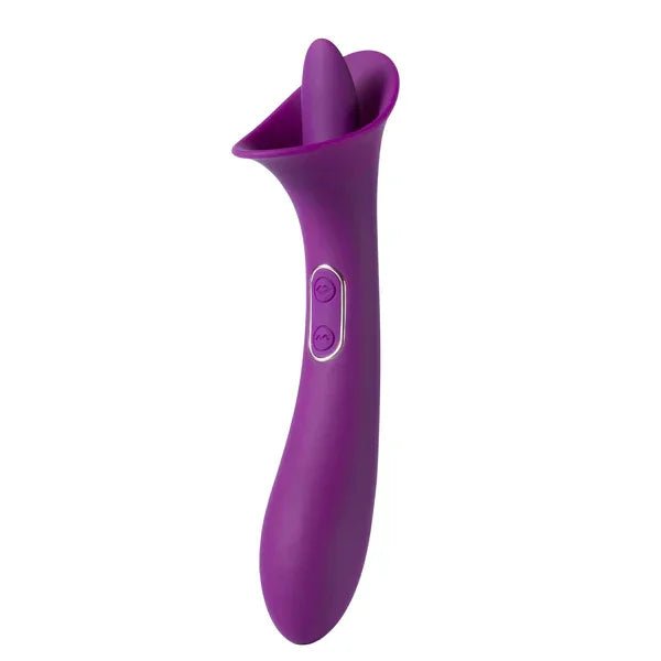 Adeleclitlickingg-spotvibrator.jpg